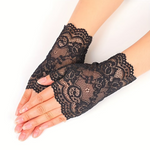 Fétiche Lace Gloves - HIGHSTREET.CO.ZA
