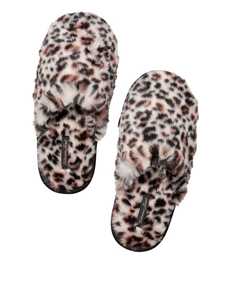 Victoria's Secret Closed Toe Faux Fur Slipper - Spotty Leopard - HIGHSTREET.CO.ZA